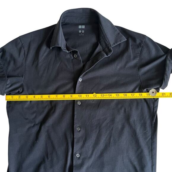 Uniqlo AIRism Button-Up Shirt Men’s SM Black Cotton Blend Short Sleeve Techwear - Picture 5 of 7